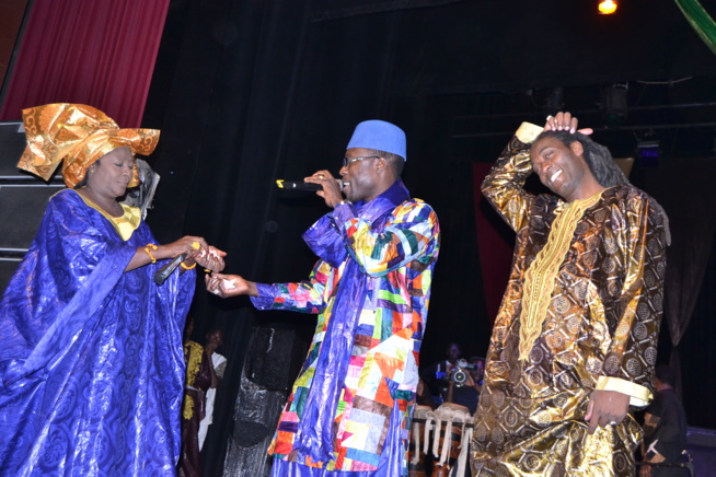 ANNIVERSAIRE: Mame Goor Djazaka réussit son pari au theatre national daniel Sorano ce vendredi 16 Decembre. ANNIVERSAIRE: Mame Goor Djazaka réussit son pari au theatre national daniel Sorano ce vendredi 16 Decembre.