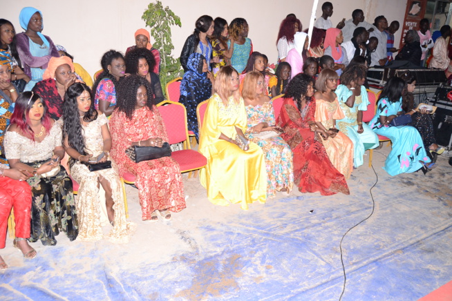 En images, l'anniversaire de KINE BADIANE la danseuse de viviane. En images, l'anniversaire de KINE BADIANE la danseuse de viviane.