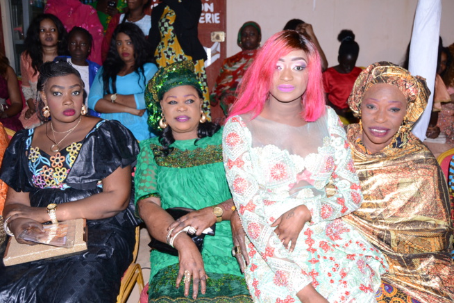 En images, l'anniversaire de KINE BADIANE la danseuse de viviane. En images, l'anniversaire de KINE BADIANE la danseuse de viviane.