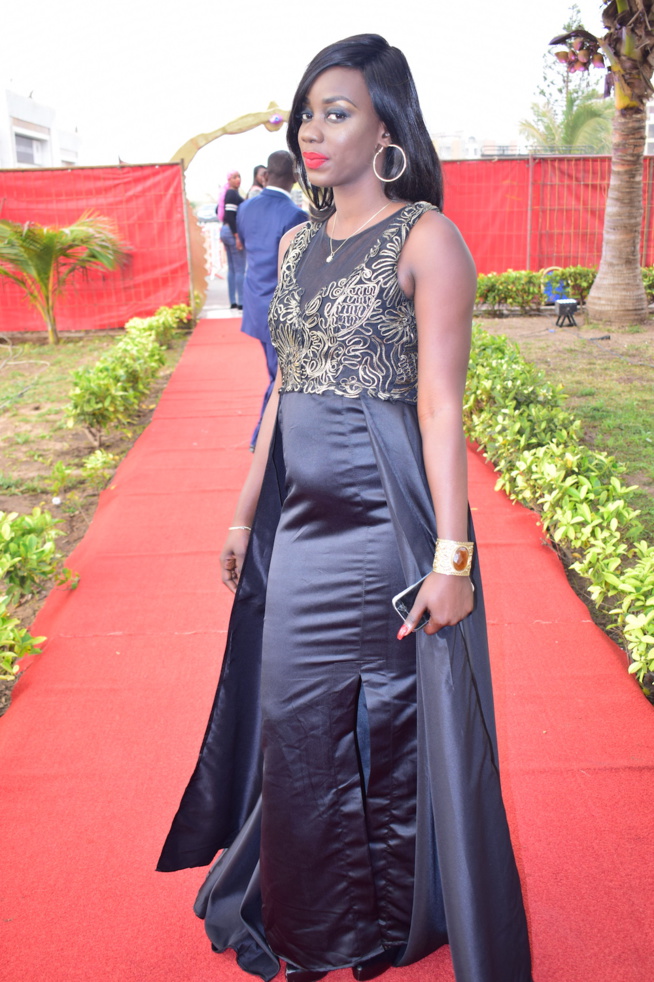 CAURIS D'OR: Les hôtesses de la cérémonies toutes élégantes. CAURIS D'OR: Les hôtesses de la cérémonies toutes élégantes.