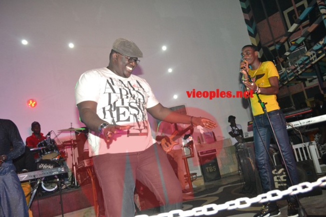 Waly Seck enflamme le Penc Mi . Revivez en images les temps forts.