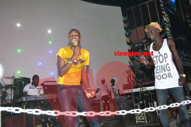 Waly Seck enflamme le Penc Mi . Revivez en images les temps forts.