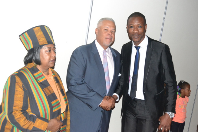 Pape Diouf honnoré à Philadelphia: Award de l'artiste de l'année et award pour sa contribution Africa's musical Heritage