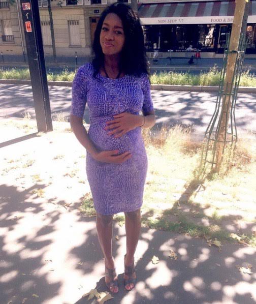 Hapsatou Sy, enceinte de 8 mois : Son beau baby bump dévoilé sur Instagram