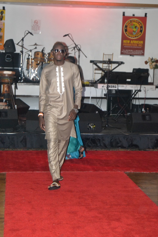 Senegalese 2The States day, Bamba Partenaire couture démontre sa créativité au Fashion Show de New York.