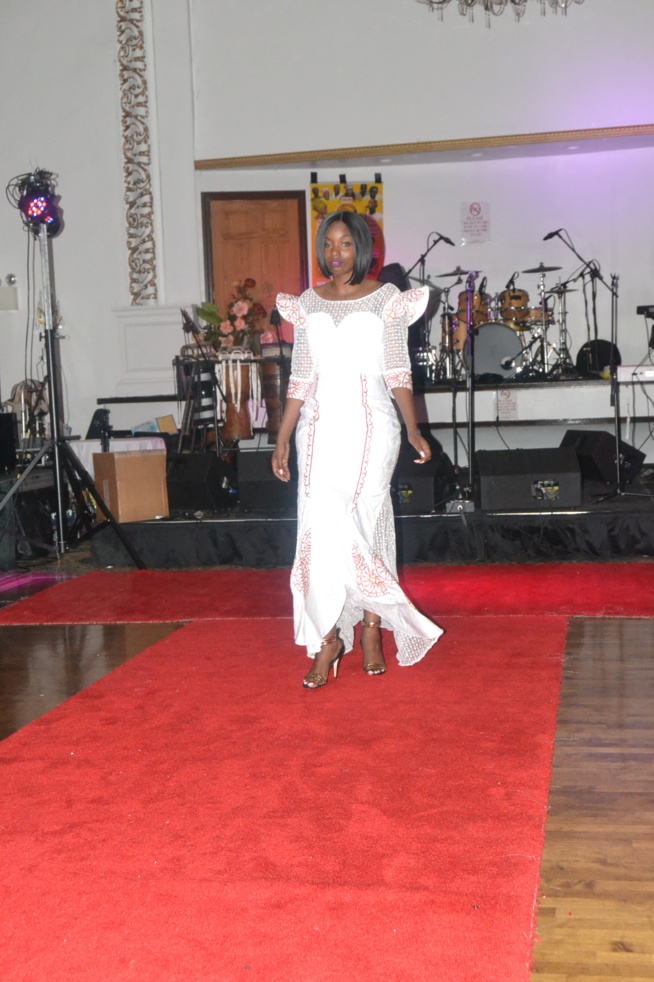 Senegalese 2The States day, Bamba Partenaire couture démontre sa créativité au Fashion Show de New York.