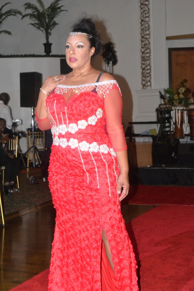 Senegalese 2The States day, Bamba Partenaire couture démontre sa créativité au Fashion Show de New York.