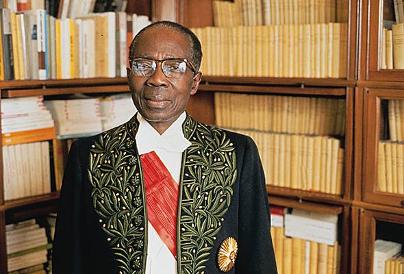 Division de leur communauté : Des Lébous chargent Senghor Division de leur communauté : Des Lébous chargent Senghor