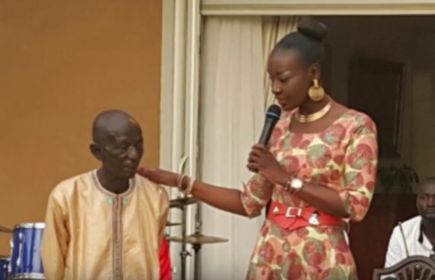 Vidéo: Coumba Gawlo rend un vibrant hommage à Doudou Ndiaye Rose Vidéo: Coumba Gawlo rend un vibrant hommage à Doudou Ndiaye Rose