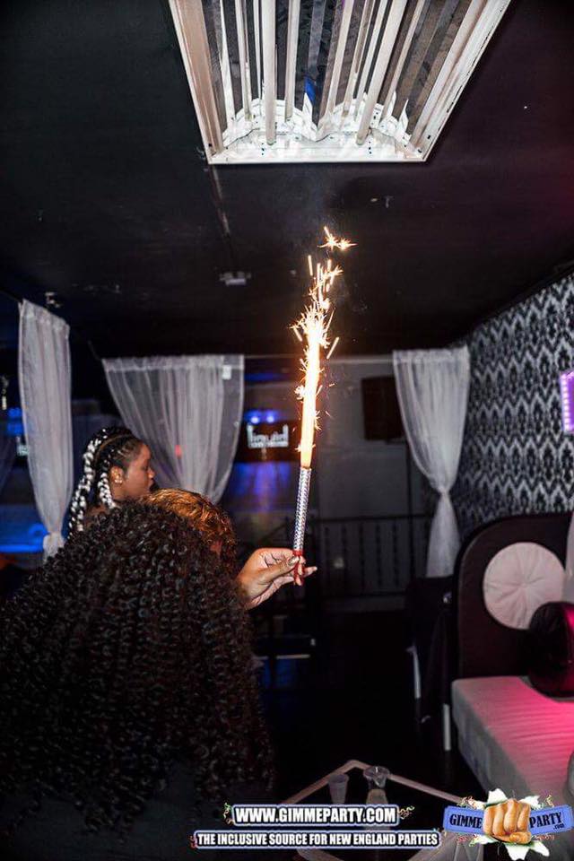 BIRTH DAY: Gomis le paparazzi Sénégalais des USA souffle une bougies de plus. BIRTH DAY: Gomis le paparazzi Sénégalais des USA souffle une bougies de plus.