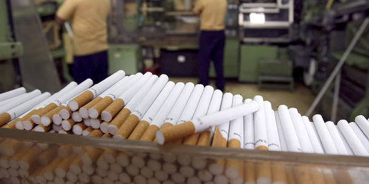 INDUSTRIE DU TABAC- Nocivité et rentabilité : l’impossible cohabitation INDUSTRIE DU TABAC- Nocivité et rentabilité : l’impossible cohabitation