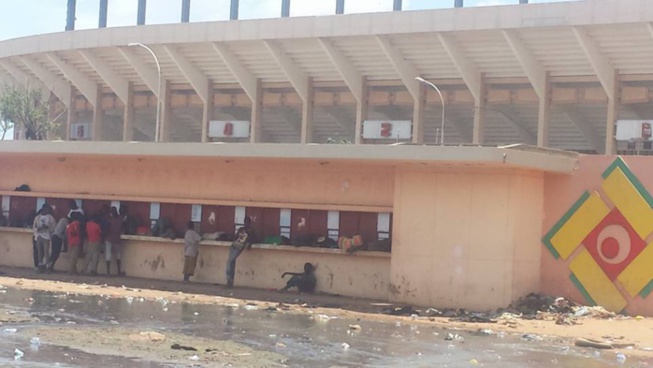 Un pays peut il émerger si les dirigeants sont incapables d'entretenir la salubrité du stade national et de l'aéroport? Un pays peut il émerger si les dirigeants sont incapables d'entretenir la salubrité du stade national et de l'aéroport?