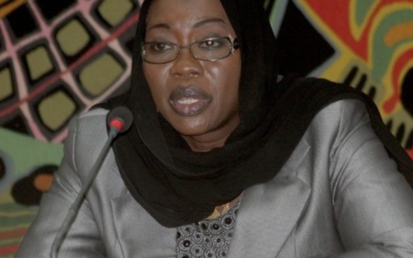 Inspection générale d'Etat : Nafi Ngom Keïta reprend service Inspection générale d'Etat : Nafi Ngom Keïta reprend service