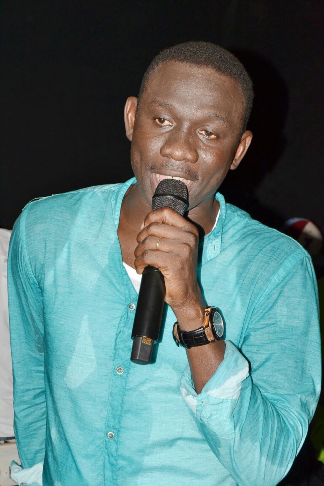 Retour explosif  au just 4 u aprés le succés de sa tournée Américaine, Pape Diouf savoure ses deux award avec ses fans