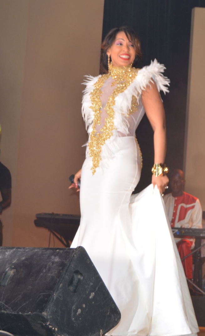 16 ANS DE CARRIÈRES AU GRAND THÉÂTRE: Viviane réussit son pari avec la compétence de son manager Djidiack. 16 ANS DE CARRIÈRES AU GRAND THÉÂTRE: Viviane réussit son pari avec la compétence de son manager Djidiack.