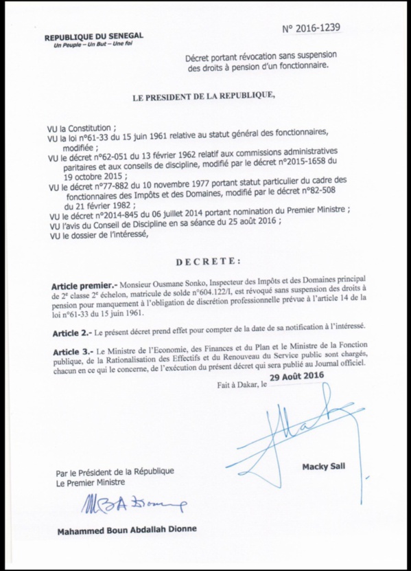 Ousmane Sonko révoqué sans suspension des droits à une pension Ousmane Sonko révoqué sans suspension des droits à une pension