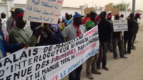 Mauritanie: la police interrompt une manifestation des ressortissants Sénégalais Mauritanie: la police interrompt une manifestation des ressortissants Sénégalais