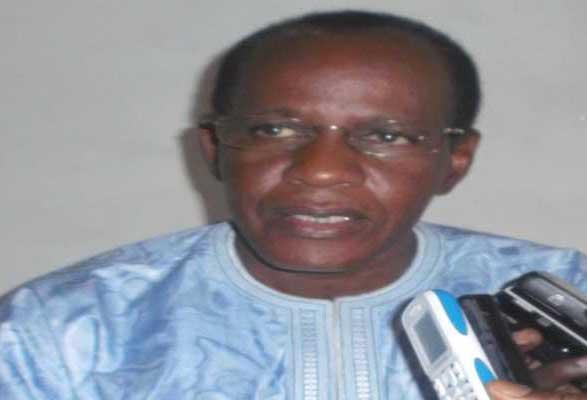 Trafic du bois vers la Gambie : L’ancien député Opa Diallo accuse certaines populations de complicité avec trafiquants Trafic du bois vers la Gambie : L’ancien député Opa Diallo accuse certaines populations de complicité avec trafiquants