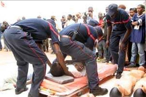 Touba : Un homme meurt devant la maison de Serigne Bara Mbacké Touba : Un homme meurt devant la maison de Serigne Bara Mbacké