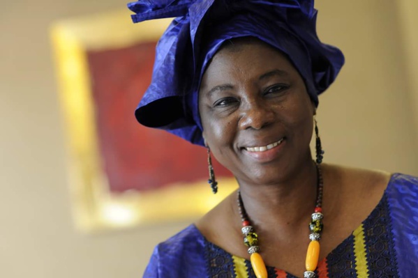 Isatou Touray sur Yahya Jammeh : "Il est temps pour lui de partir" Isatou Touray sur Yahya Jammeh : "Il est temps pour lui de partir"