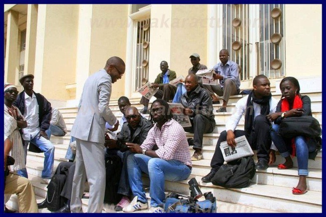 Blâmé par le Cored: l’Observateur se “lave” à grande eau et accuse Abou Abel Thiam qui… Blâmé par le Cored: l’Observateur se “lave” à grande eau et accuse Abou Abel Thiam qui…