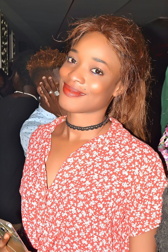 Diao Balde Keita guest star à la soirée de Pape Diouf au BARAMUNDI. Diao Balde Keita guest star à la soirée de Pape Diouf au BARAMUNDI.