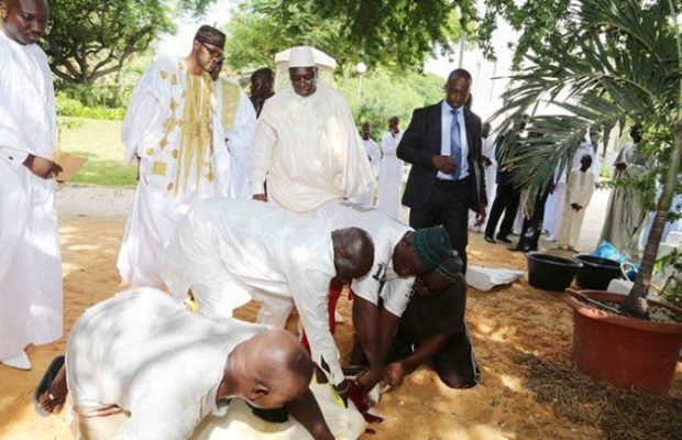 TABASKI 2016: Macky Sall offre 1.341 moutons et 3.000 enveloppes aux nécessiteux. TABASKI 2016: Macky Sall offre 1.341 moutons et 3.000 enveloppes aux nécessiteux.