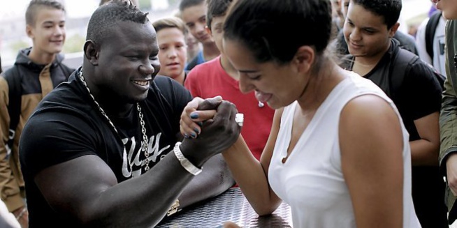 Bombardier encense la presse Bombardier encense la presse