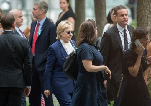 Hillary Clinton a une pneumonie, était déshydratée mais "récupère" (médecin) Hillary Clinton a une pneumonie, était déshydratée mais "récupère" (médecin)