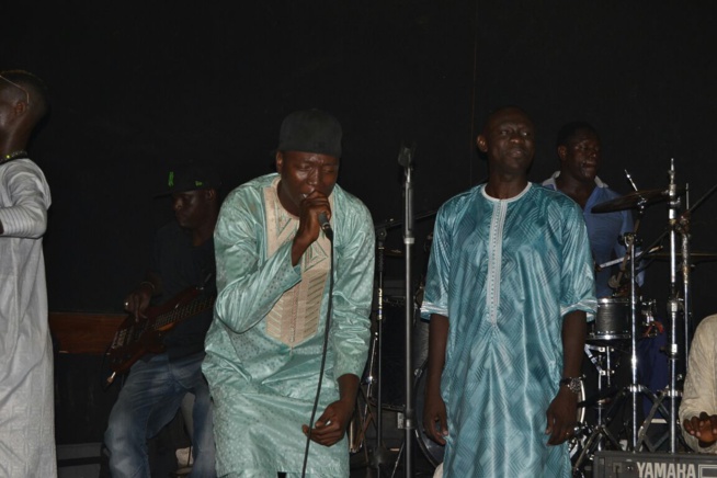 ' Le Ndewlenne' de Ppape Diouf aux fans. Regardez l' ambiance tordue au Just 4 U. ' Le Ndewlenne' de Ppape Diouf aux fans. Regardez l' ambiance tordue au Just 4 U.