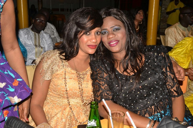 ' Le Ndewlenne' de Ppape Diouf aux fans. Regardez l' ambiance tordue au Just 4 U. ' Le Ndewlenne' de Ppape Diouf aux fans. Regardez l' ambiance tordue au Just 4 U.