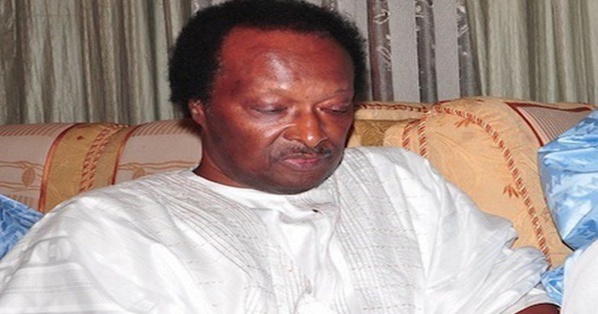 Affaire du carburant toxique : Omar Faye se ligue avec des Baye Fall pour voler au secours de Baba Diao Affaire du carburant toxique : Omar Faye se ligue avec des Baye Fall pour voler au secours de Baba Diao