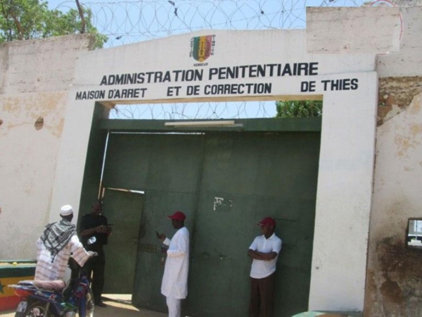 Lendemain de mutinerie à la prison de Rebeuss : Des prisonniers de la Mac de Thiès en grève de la faim Lendemain de mutinerie à la prison de Rebeuss : Des prisonniers de la Mac de Thiès en grève de la faim