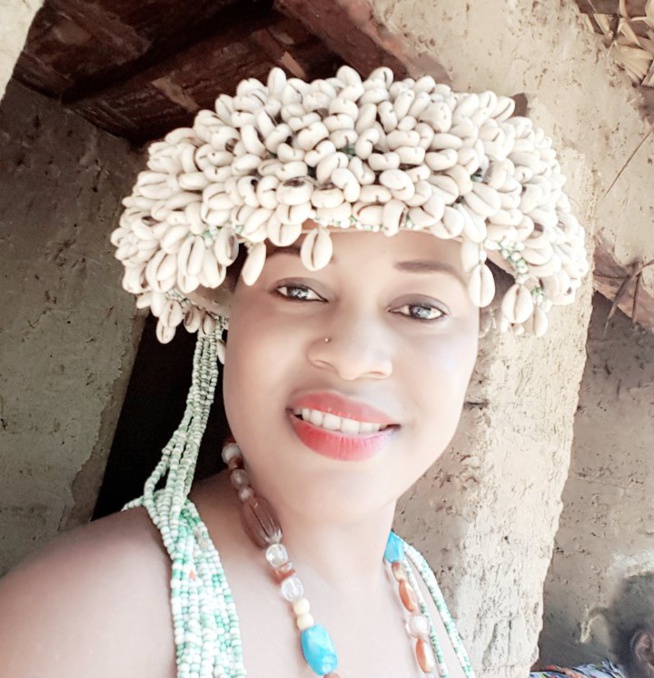 Photos de GuiGui en tenue "diola" Photos de GuiGui en tenue "diola"