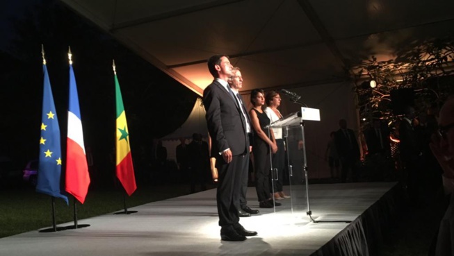 Suivez en direct Vidéo : La conference de Presse de Manuels Valls et Mohamed Abdallah Dionne