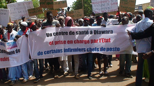 En colère contre leurs dures conditions de vie : Les populations de Moudéry marchent à Bakel En colère contre leurs dures conditions de vie : Les populations de Moudéry marchent à Bakel