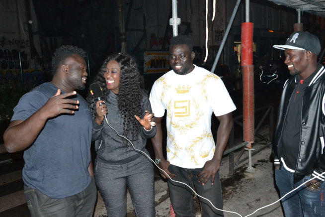 JOUR J-1 Les Sénégalais de la diaspora envahissent le 18 eme pour préparer le concert de TITI au Dock Haussman de Paris.Regardez