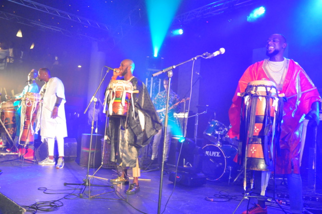 Concert Titi au Dock Haussman de Paris: Prestation du groupe Soralé Boy de Bruxelles