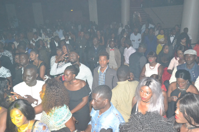 Titi la lionne de la musique Sénégalaise réussit son pari au Dock Haussman de Paris avec Africa Rythme. Regardez Titi la lionne de la musique Sénégalaise réussit son pari au Dock Haussman de Paris avec Africa Rythme. Regardez