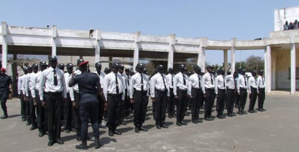 En service à la Gendarmerie de Kédougou : un agent de sécurité de proximité vole à sa propre Brigade 400 000 F Cfa En service à la Gendarmerie de Kédougou : un agent de sécurité de proximité vole à sa propre Brigade 400 000 F Cfa