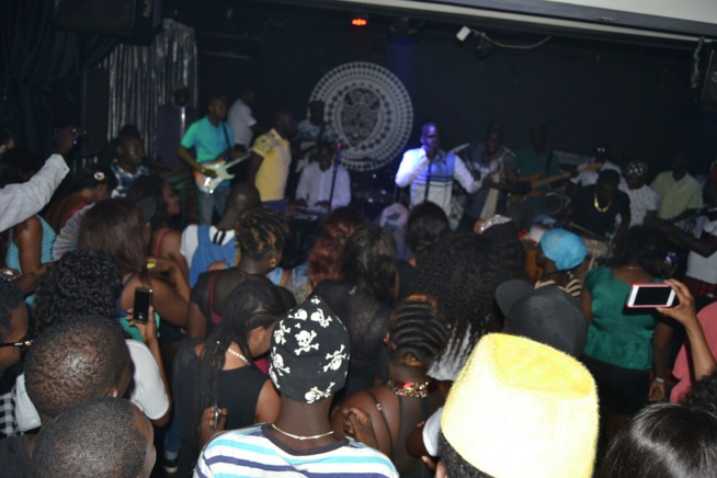 Le rendez vous dominical des Almadies; Pape diouf explose le Baramndi ce dimanche. regardez Le rendez vous dominical des Almadies; Pape diouf explose le Baramndi ce dimanche. regardez