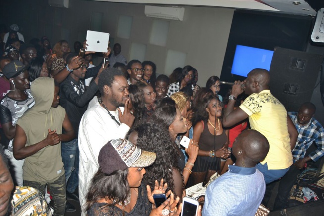 Le rendez vous dominical des Almadies; Pape diouf explose le Baramndi ce dimanche. regardez Le rendez vous dominical des Almadies; Pape diouf explose le Baramndi ce dimanche. regardez