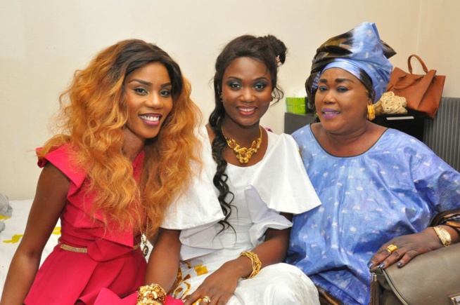 L'ex mannequin Sénégalaise Gazelia Fall est devenue madame Cagniaut. L'ex mannequin Sénégalaise Gazelia Fall est devenue madame Cagniaut.