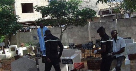 Profanation de tombes au cimetiere de Pikine: Un fossoyeur arrêté par la police Profanation de tombes au cimetiere de Pikine: Un fossoyeur arrêté par la police