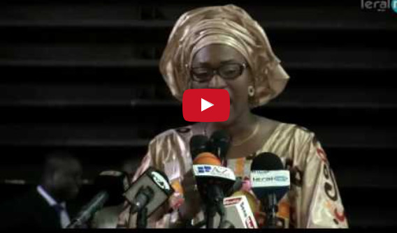 Les femmes de l’Apr de Dakar: « C’est nous qui avons élu le président Macky SALL en 2012, et c’est nous qui allons le réélire en 2019… » Les femmes de l’Apr de Dakar: « C’est nous qui avons élu le président Macky SALL en 2012, et c’est nous qui allons le réélire en 2019… »