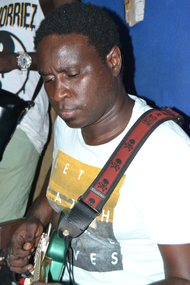 Présentation de son nouvel album le 16 octobre au Just 4 U, Bakane Seck et le " Diery Diery"dans les derniers préparatifs. REGARDEZ.