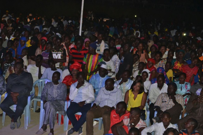 Pape Diouf chez les Ndioumois du Fouta pour une partie de "bada doutte"