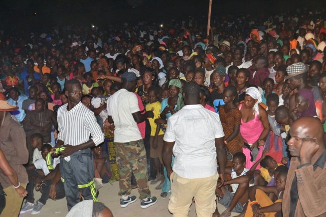 Pape Diouf chez les Ndioumois du Fouta pour une partie de "bada doutte"