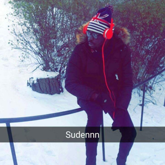 ANNIVERSAIRE: Momo Mbaye le Sénégalais d'Espagne souffle une bougie de plus. ANNIVERSAIRE: Momo Mbaye le Sénégalais d'Espagne souffle une bougie de plus.