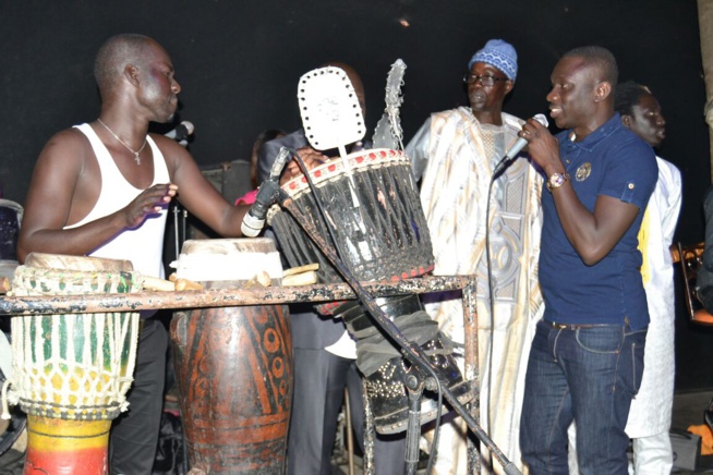 Presentation de son album international, Bakane Seck et le "Dieré Diéré" explosent le juste 4U. REGARDEZ